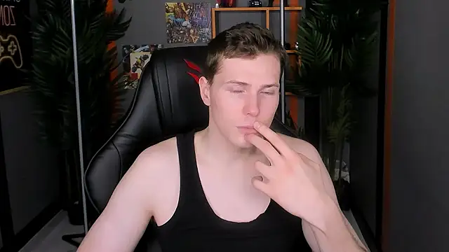 Hector_Spector live sex cam