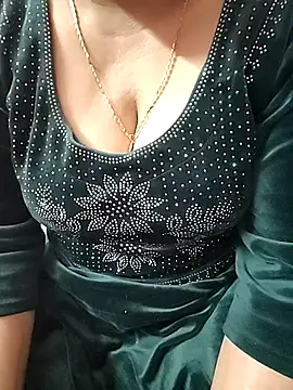 shivani_77777's cam snapshot