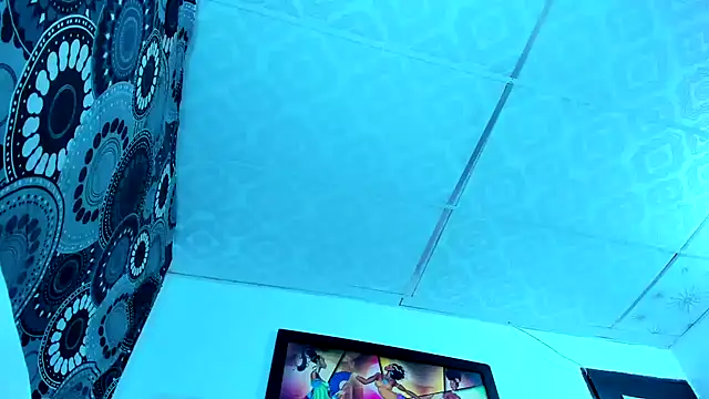 Jeymi-BigCock live sex cam