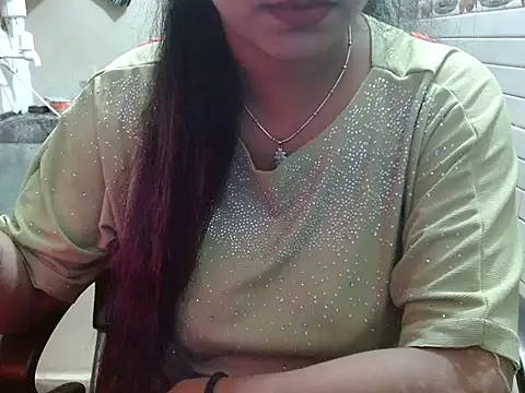 LovingPihu's cam snapshot