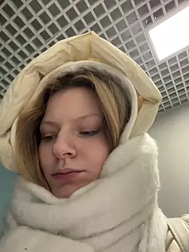 MaryHiggins's cam snapshot