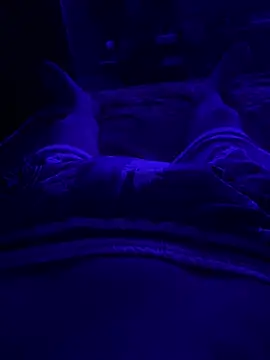 gusty2003 live sex cam