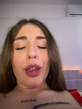 VanessaAnne's cam snapshot