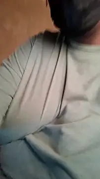 STUFUZASABO's cam snapshot