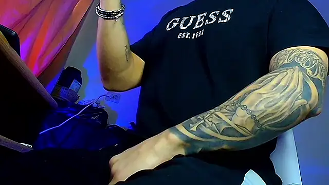 XanderCage99's cam snapshot