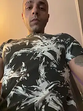 Mohdollmen's cam snapshot