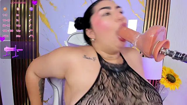 abby_deep_2's cam snapshot