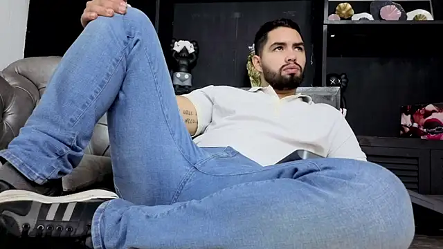 matteosantos live sex cam