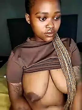 ThickPearlx23 live sex cam