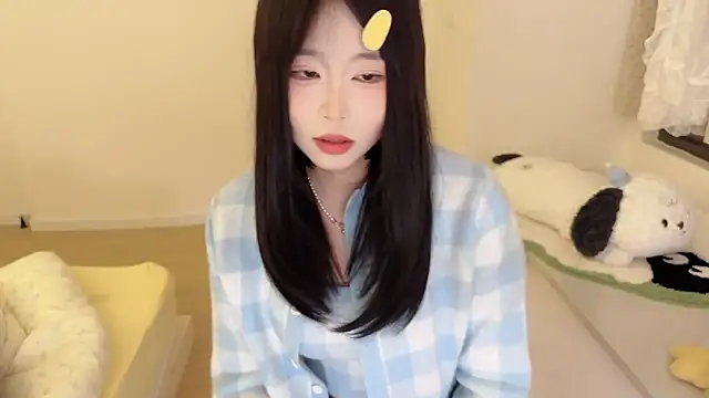 Onefiona's cam snapshot