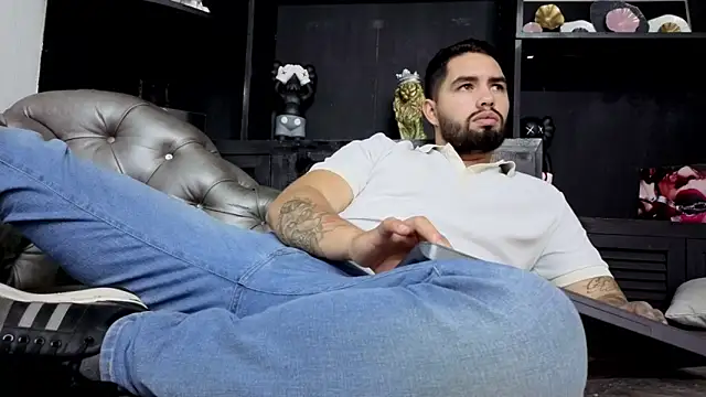 matteosantos live sex cam