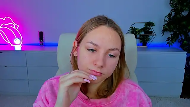 MilaAddams's cam snapshot