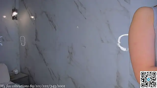 Hina_Smith's cam snapshot