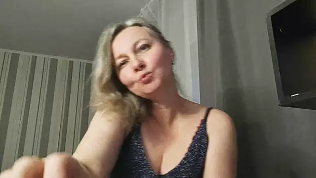 EdithManning live sex cam