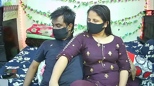 Younger_Couples live sex cam