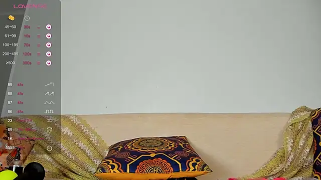 Amalia_Mio's cam snapshot