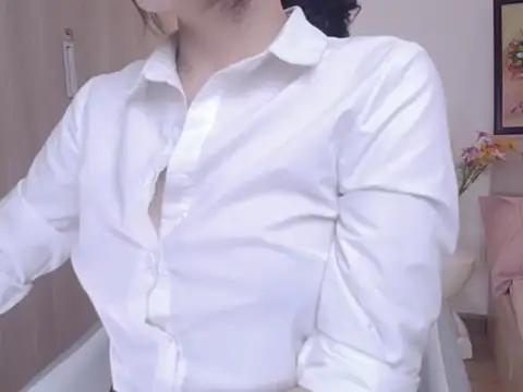 BunnyT_Bae__ live sex cam