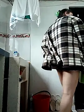 yaneth_'s cam snapshot