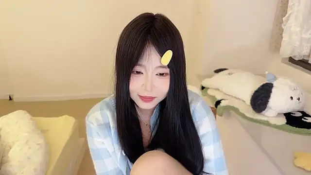 Onefiona's cam snapshot