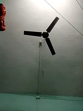 Shiva7070 live sex cam