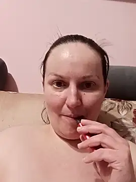 BustyLadyAlma's cam snapshot