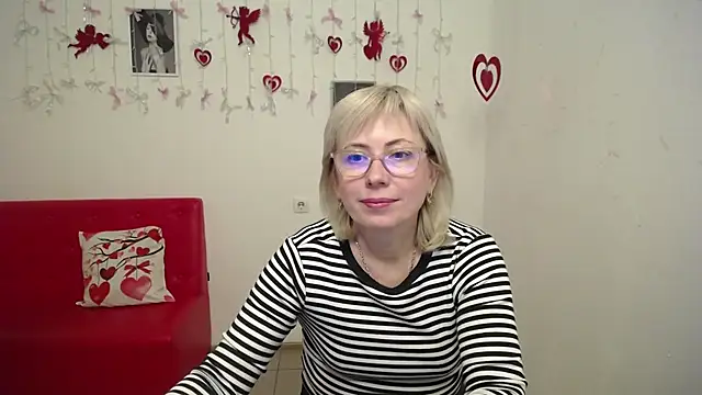 LaurenWishy's cam snapshot