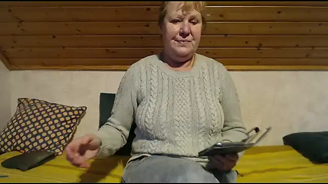 Nikole111's cam snapshot