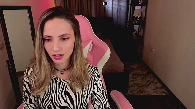 amelia_meili's cam snapshot