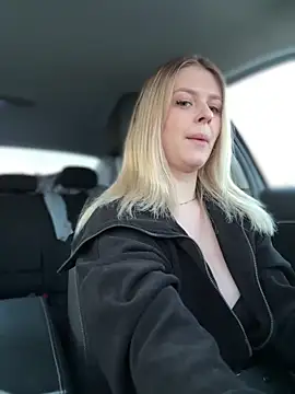 Love_Bri's cam snapshot