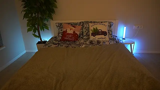 PaigePrado's cam snapshot