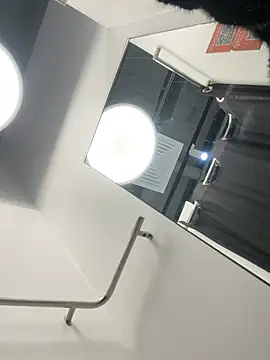 Ttixmila live sex cam