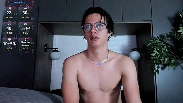 Brandon_starkk live sex cam