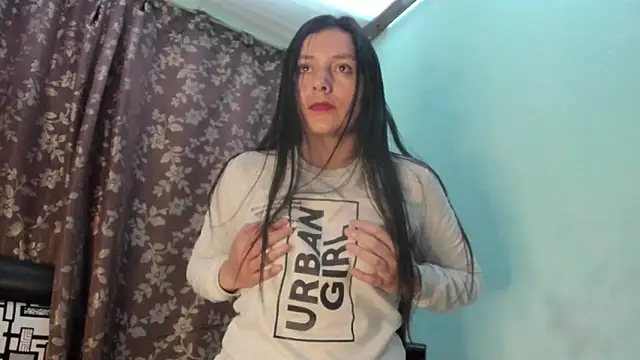 Nathaly_love96's cam snapshot