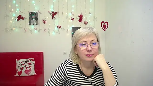 LaurenWishy's cam snapshot