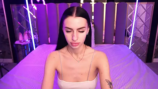 Snow_WhiteeeX's cam snapshot