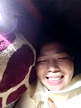 quynhkoolbae's cam snapshot