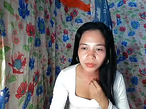 PinaySkinnyGirl's cam snapshot