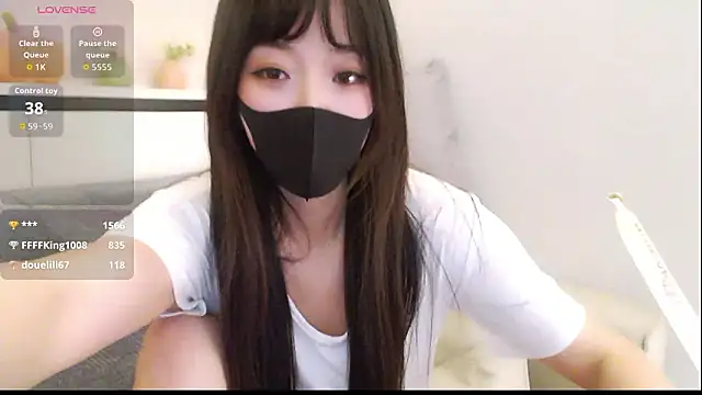 -M00nlIght-l0li-'s cam snapshot