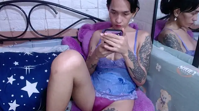 TS_Peachy live sex cam