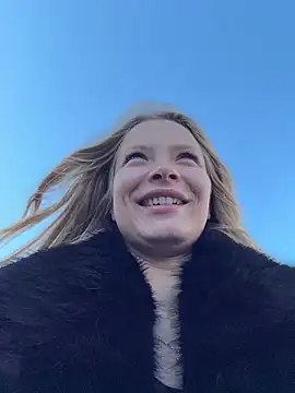 AnastasiaAniess live sex cam