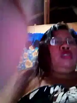 Huge_mama69's cam snapshot