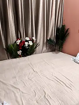 Shalu_G's cam snapshot