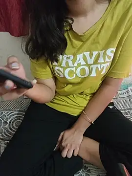 geetanjali_singh's cam snapshot