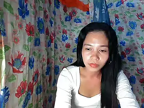 PinaySkinnyGirl's cam snapshot