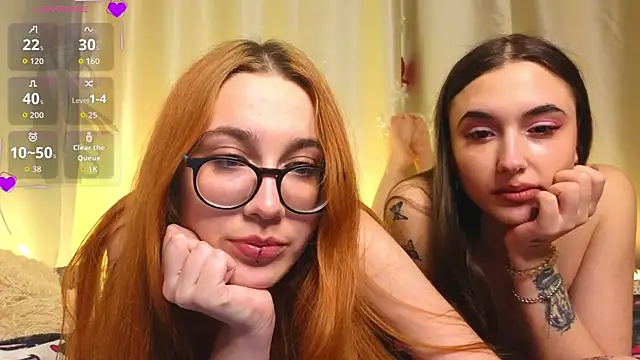 sunny_luna live sex cam