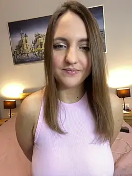 AliceDesmee's cam snapshot