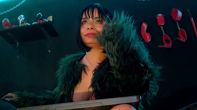 amy-mistress's cam snapshot