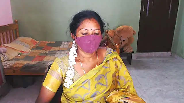 HotGulabi's cam snapshot