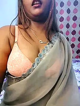 LoveLy-Soneya's cam snapshot