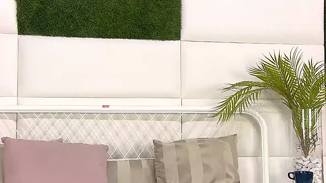 TaraHarris live sex cam